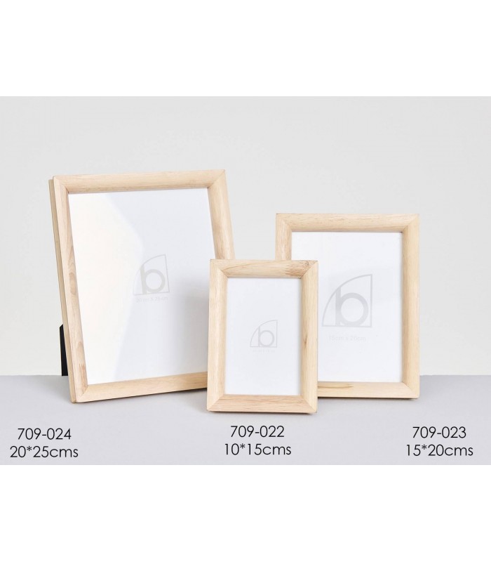 Marco Fotos Esmara 709-023/4